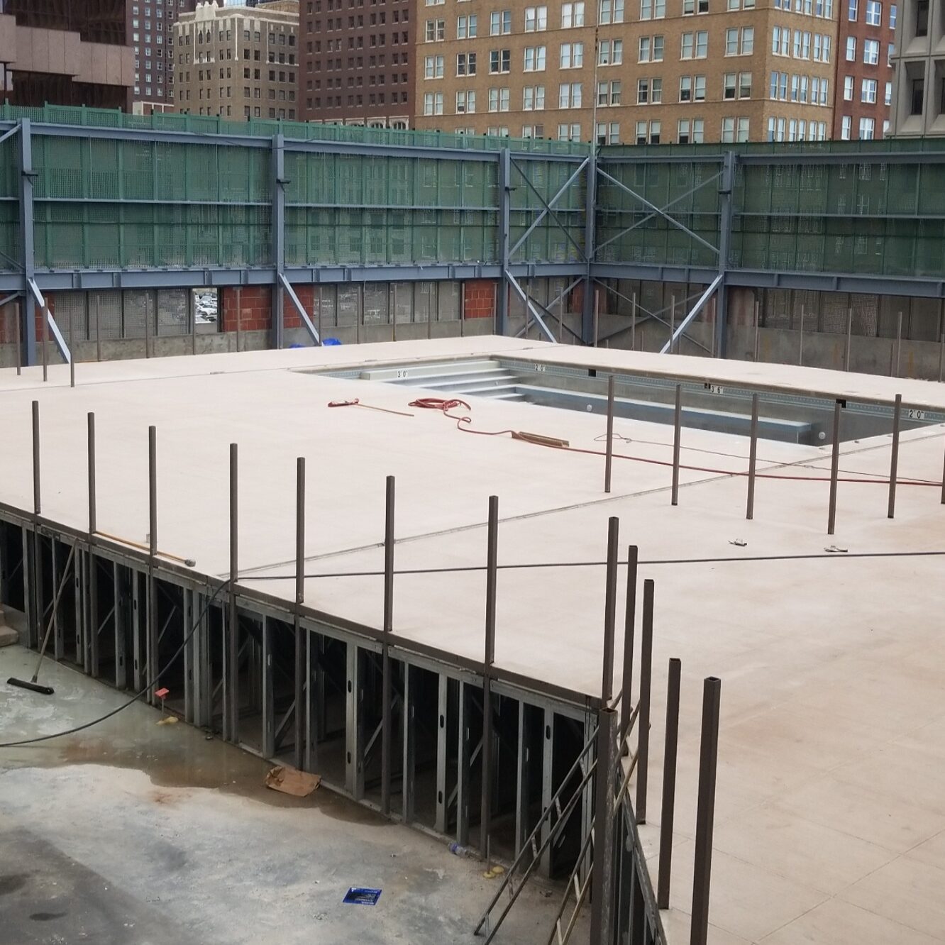 Commerce Tower Gallery 24