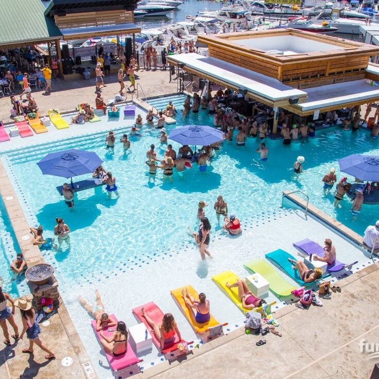 Dog Days Bar Grill Gallery 10