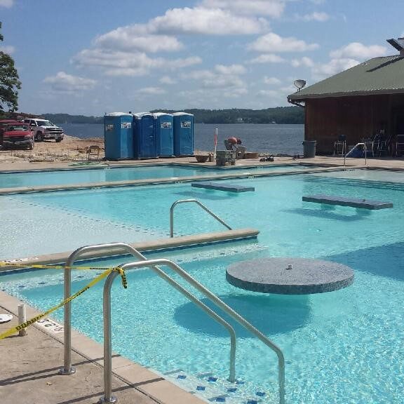 Dog Days Bar Grill Gallery 6