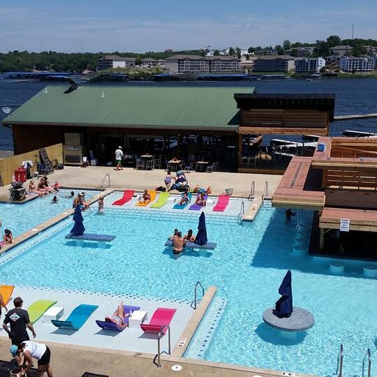 Dog Days Bar Grill Gallery 7