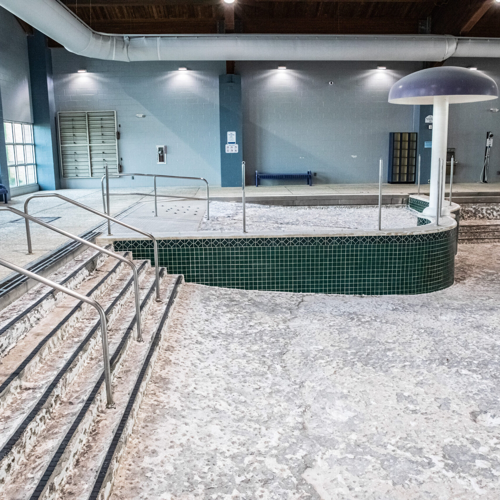Lake Jackson Leisure Pool Gallery 12