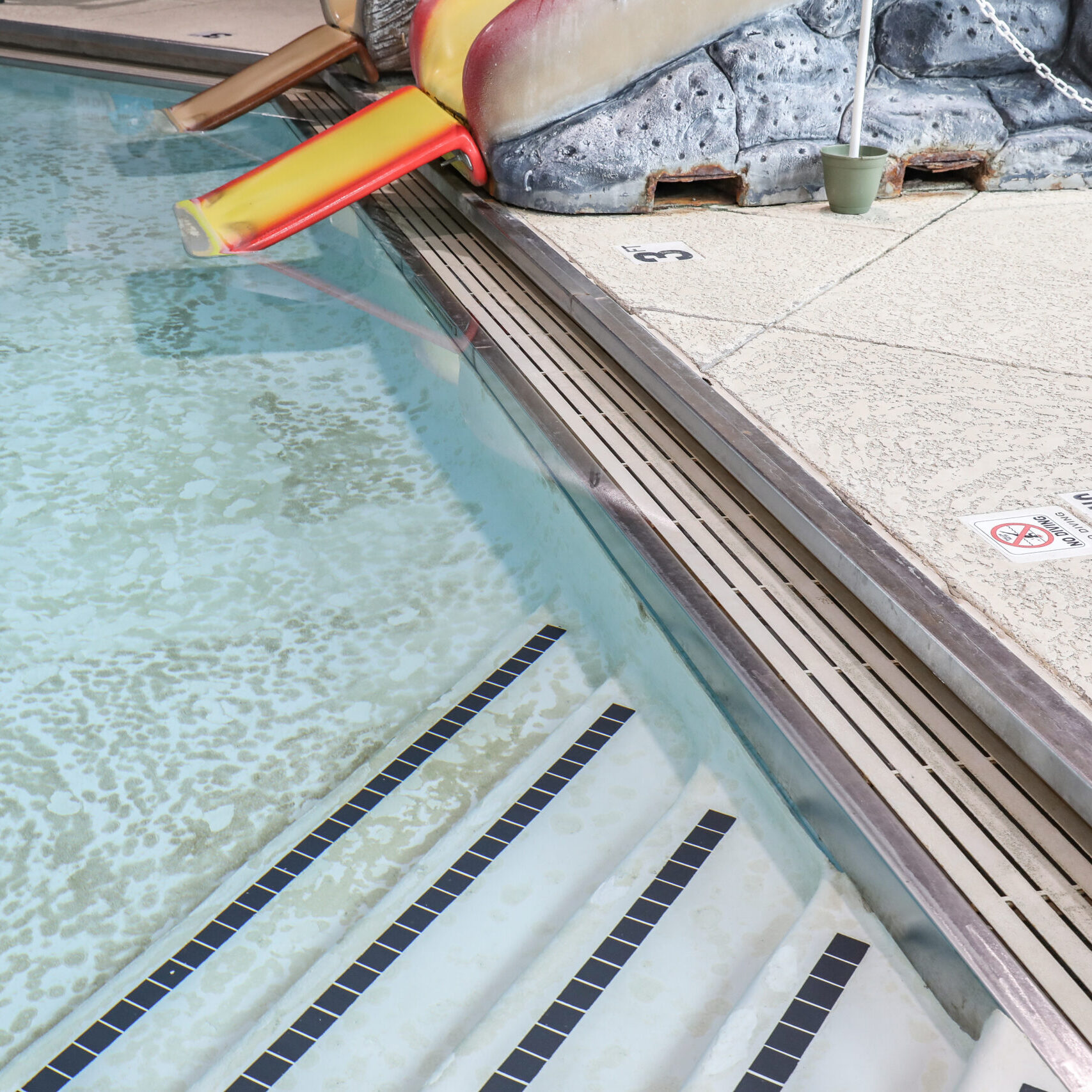 Lake Jackson Leisure Pool Gallery 2