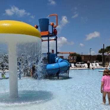 Lasker Park Community Pool Gallery 4