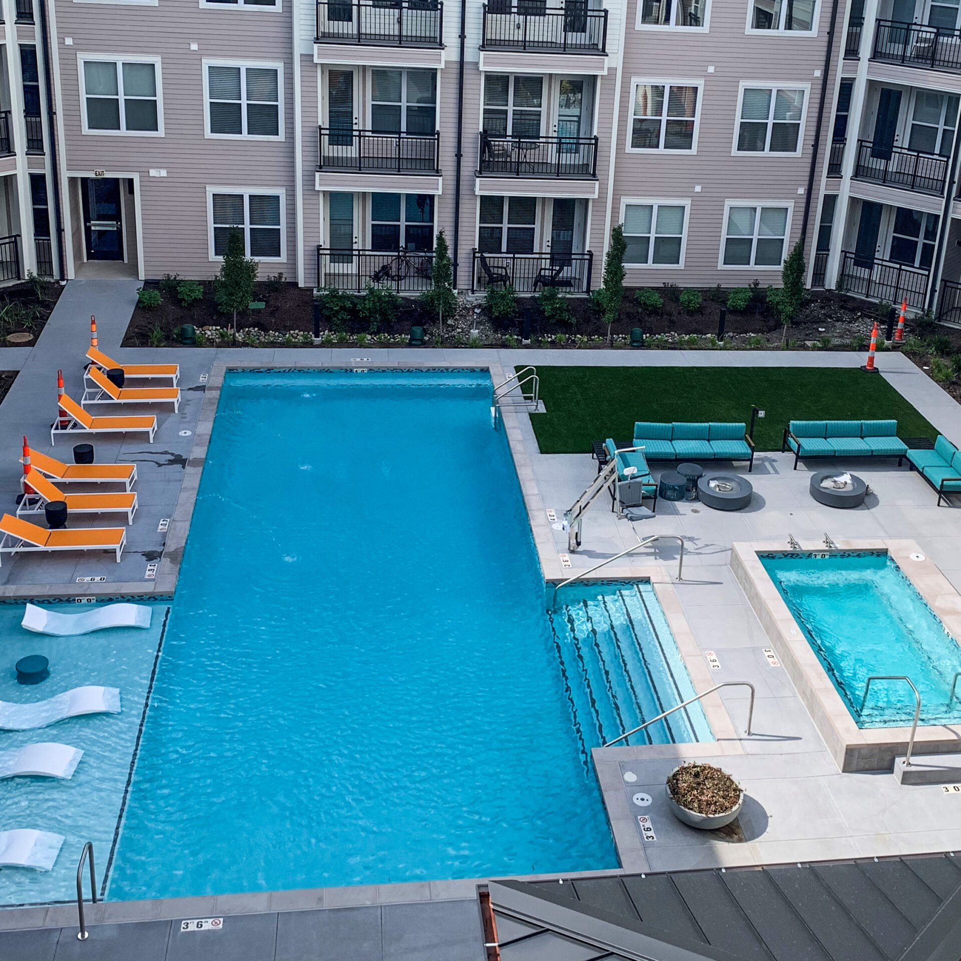 Moda At The Hill Gallery 6