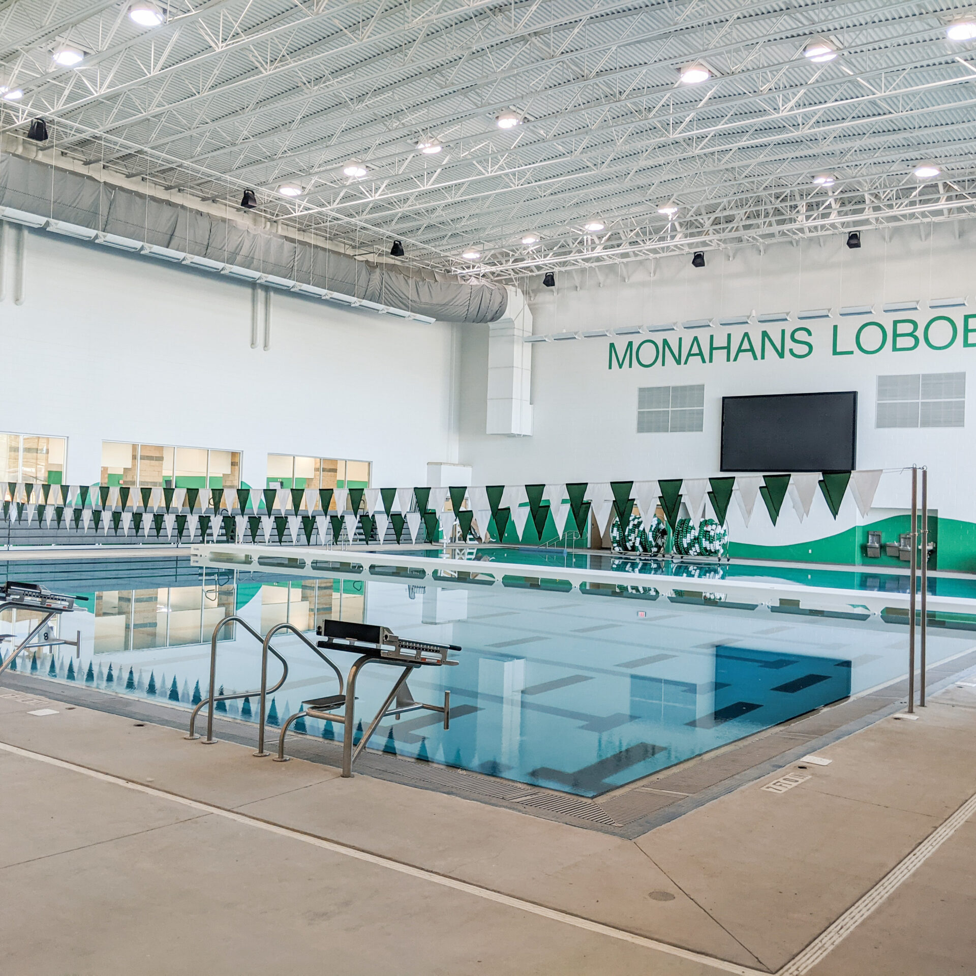 Monahans High School Gallery 10