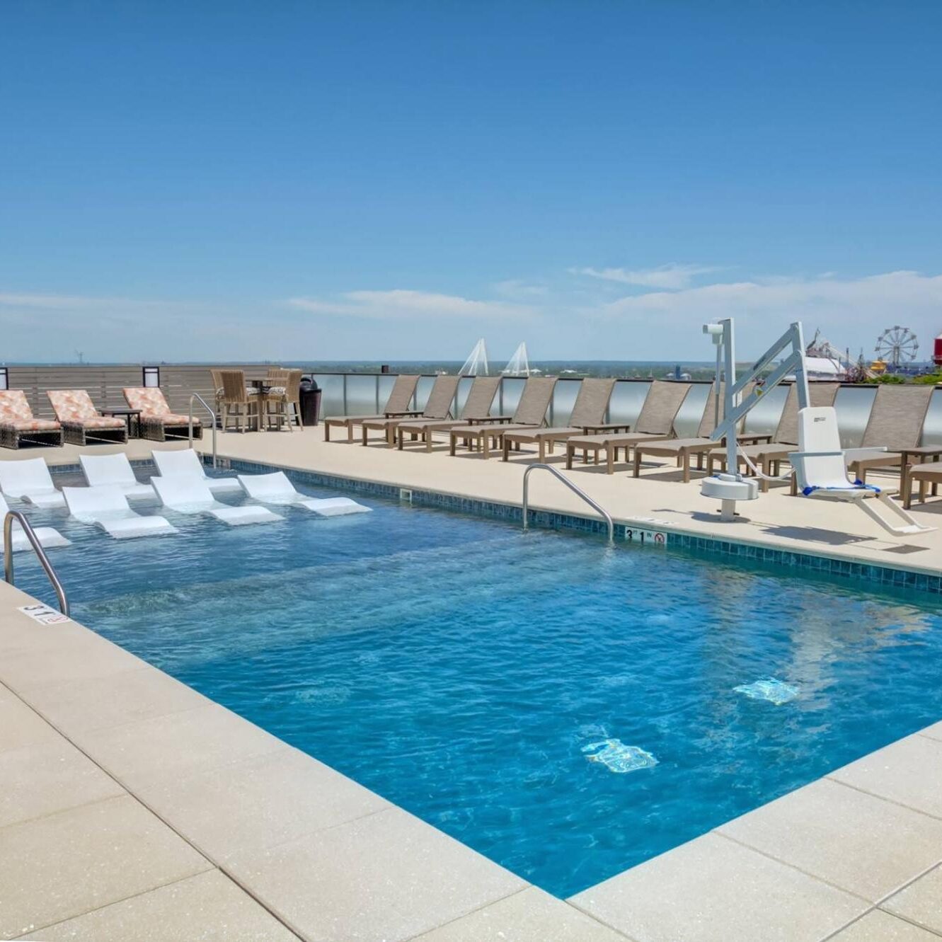 Monogram On Washington Gallery 2