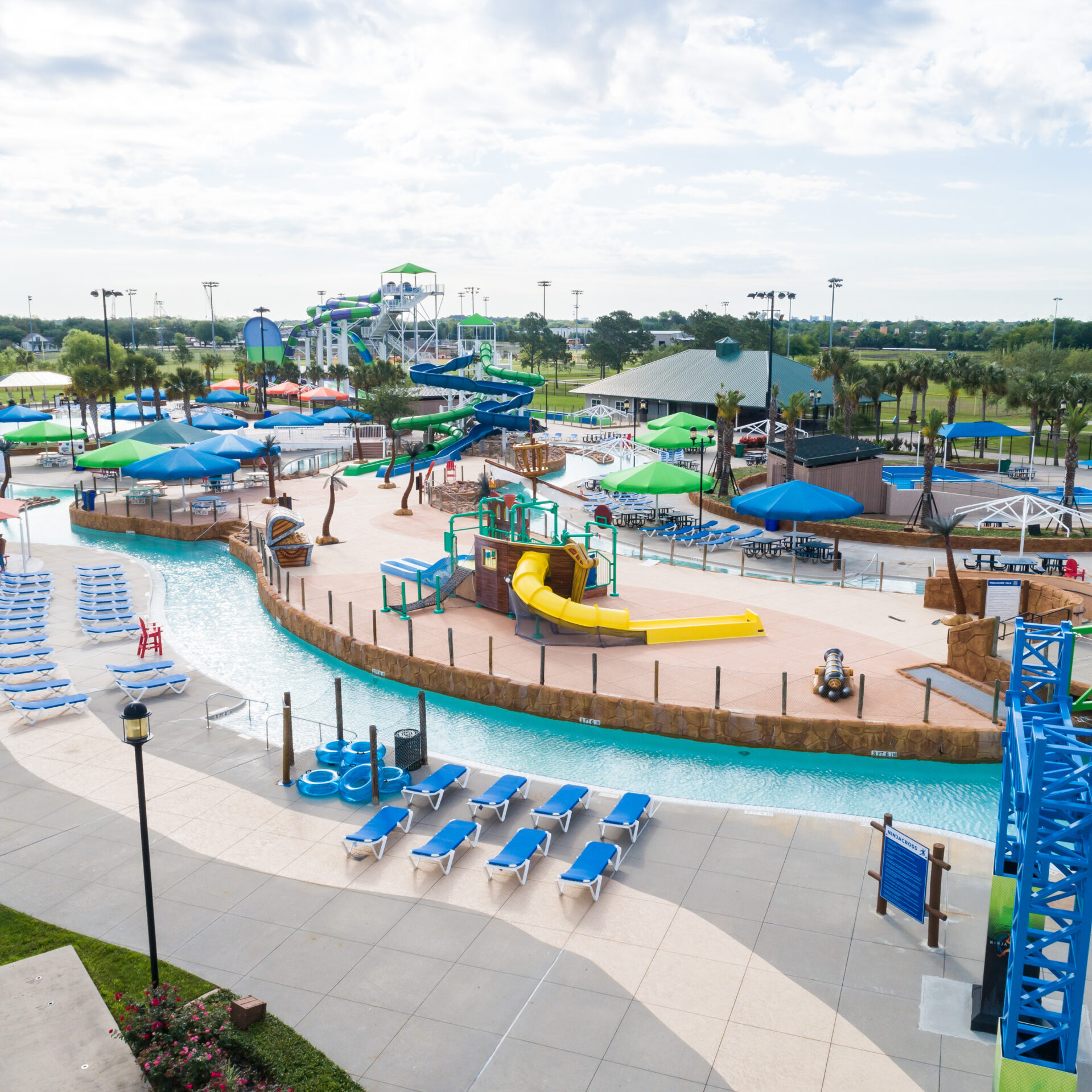 Pirates Bay Waterpark Gallery 11
