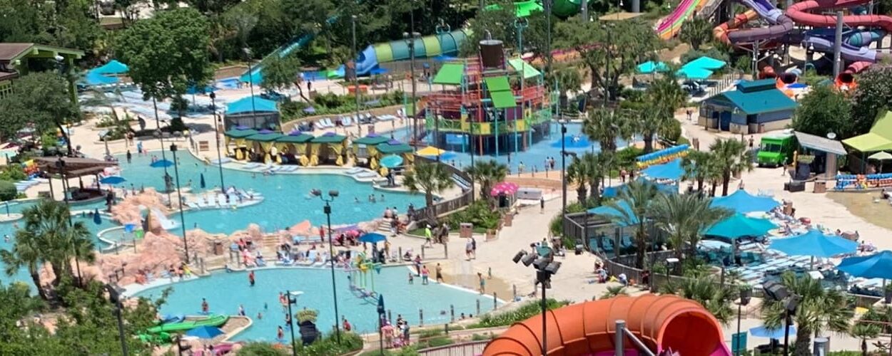 Seaworld Aquatica Banner 1