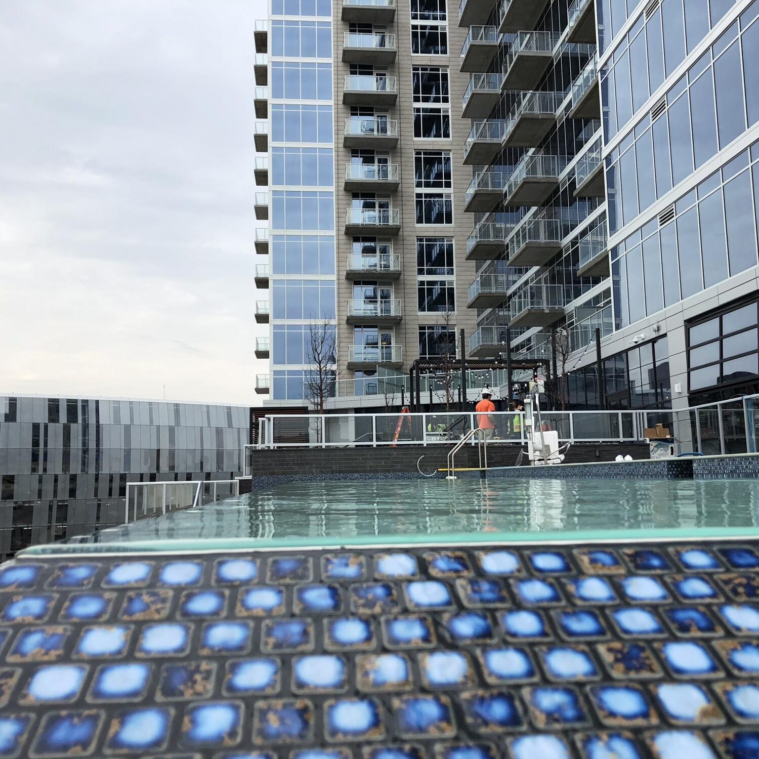 Two Light Apartments Gallery 1