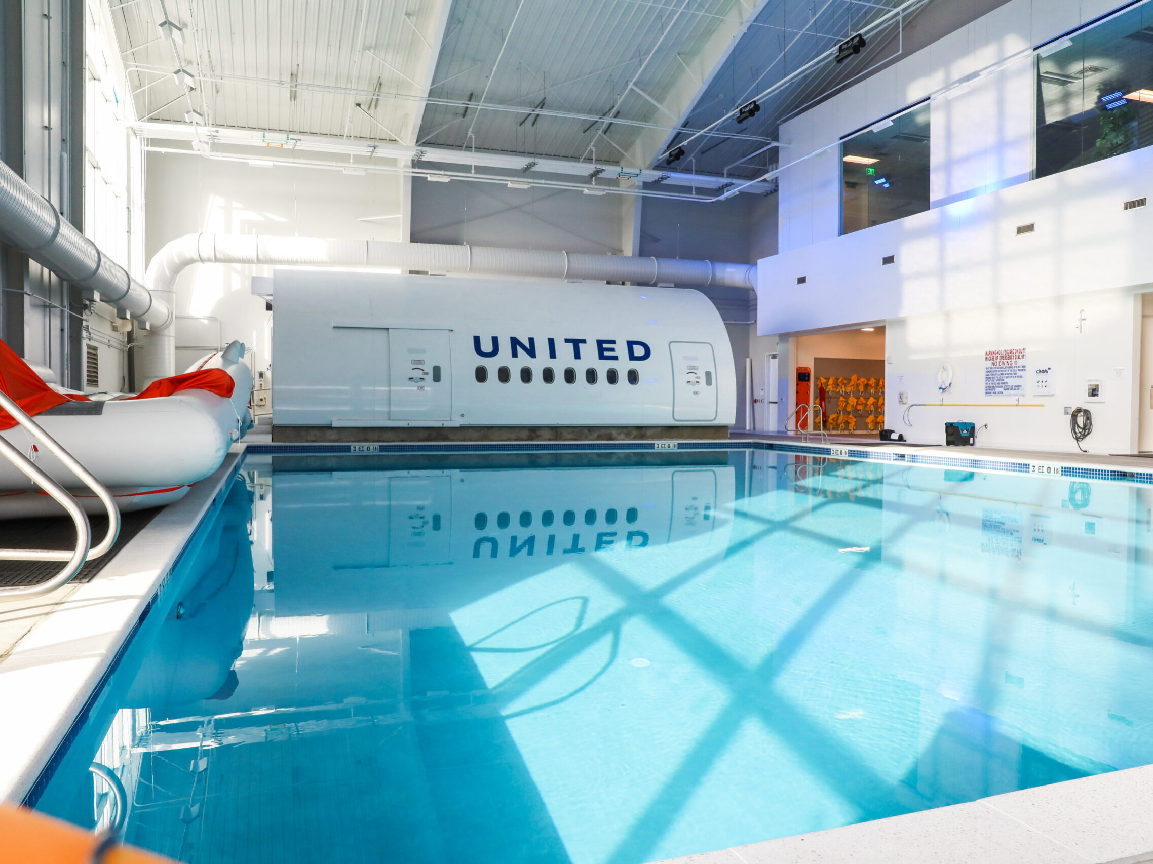 United Airlines Training Facility Banner 1
