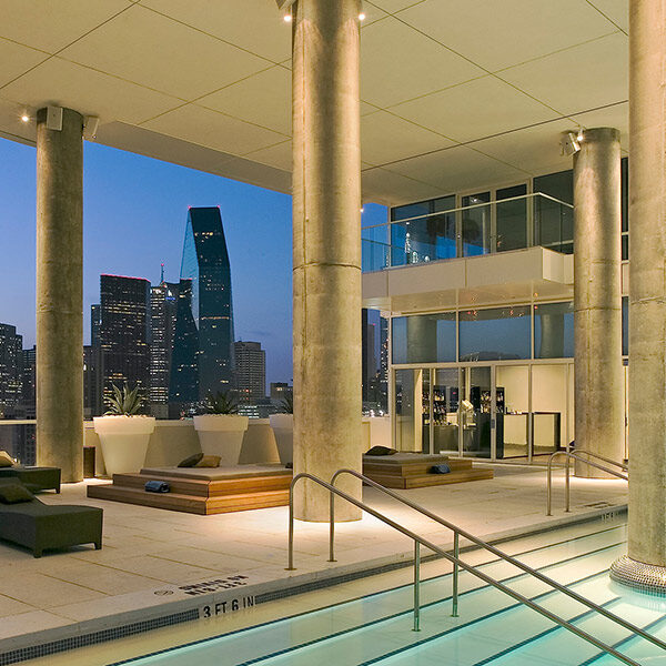 W Hotel Dallas Fountain Gallery 4