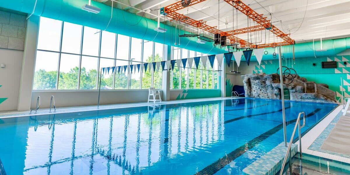 Telltale Signs It’s Time To Renovate Your Commercial Pool