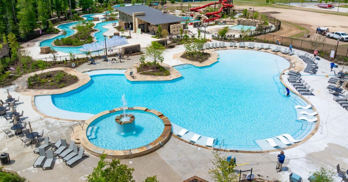 The Importance of Regular Commercial Pool Maintenance
