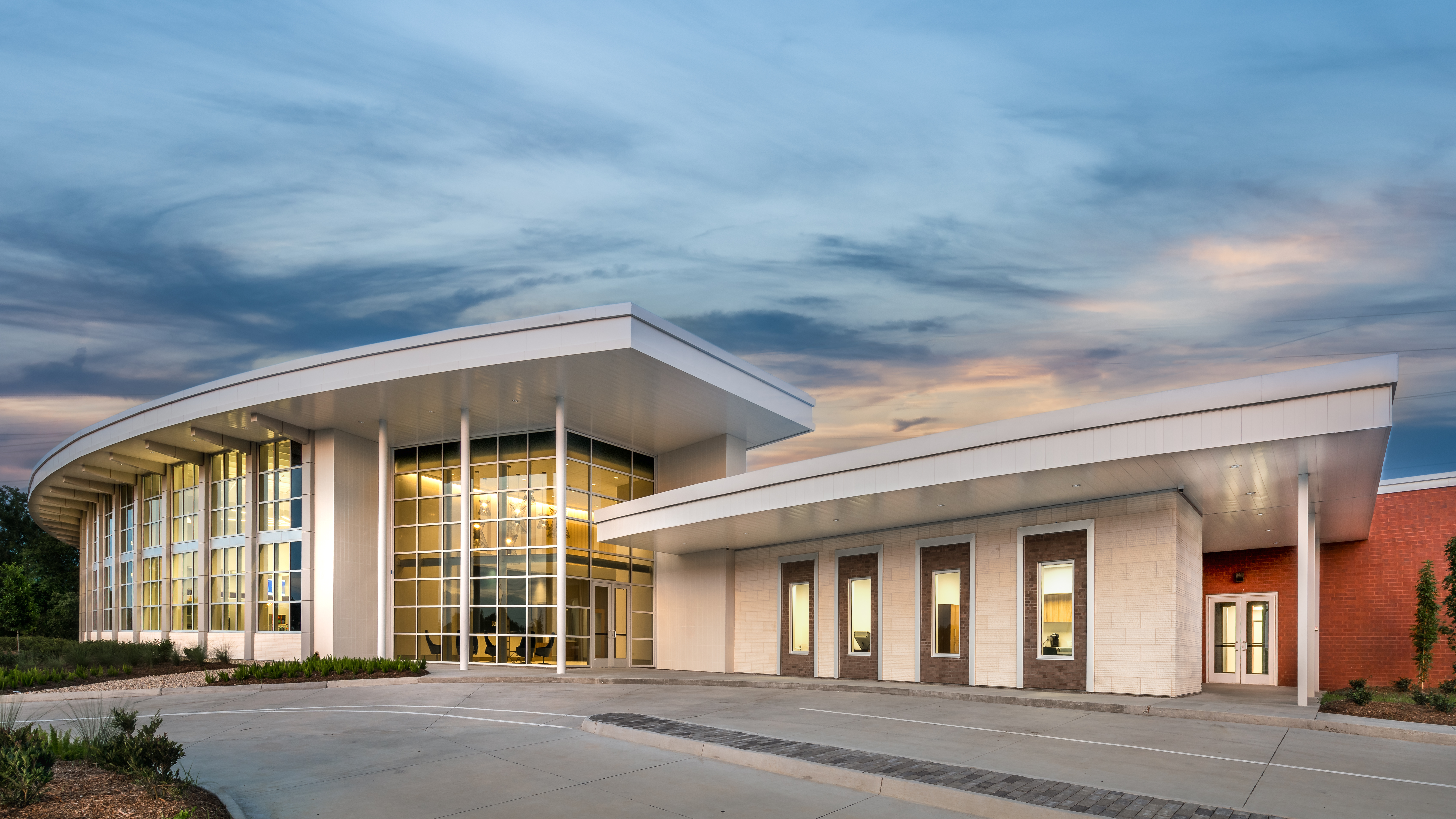 Franklin-Wellness-Center-LA-photo-credit-Donahue-Favret-3